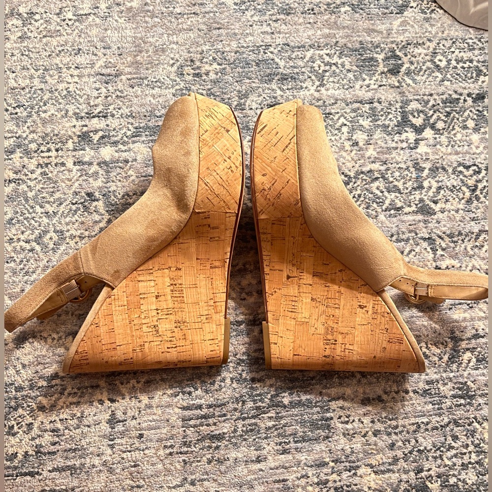 Veronica Beard Dali wedge sandals - Picture 9 of 12